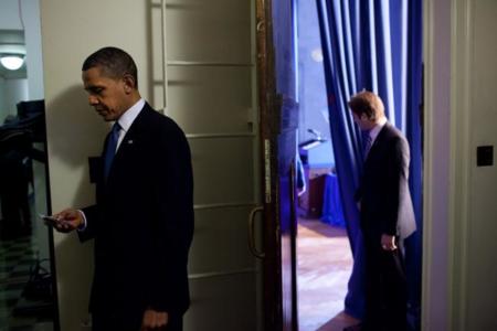 Obama no puede tener un iPhone por "razones de seguridad"