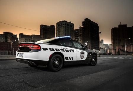 dodge-charger-pursuit-2015-(4).jpg