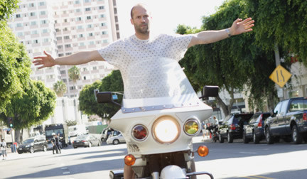 'Crank. Veneno en la sangre’, humor y velocidad sin límites