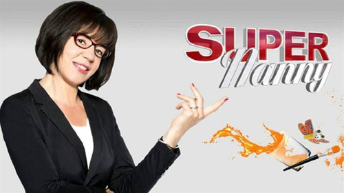 Los detienen por maltratar a su bebé y aseguran que se inspiraban en la 'Supernanny' 