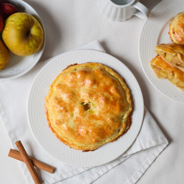 Empanada de manzana: un postre casero y facilísimo, ideal para cualquier ocasión 