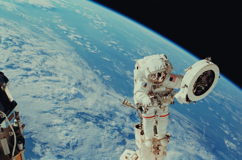 Los astronautas pasan mucho tiempo estreñidos, ahora sabemos que todo está relacionado con un problema más grave