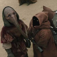 Pausa Star Wars: Episodio 1 a la hora, 29 minutos y 11 segundos, y encontrarás una nostálgica referencia a otro icónico alien de la ciencia ficción 