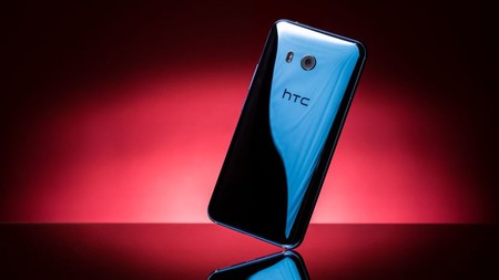 Las pérdidas siguen sucediéndose para HTC pero el balance mejora respecto al año anterior