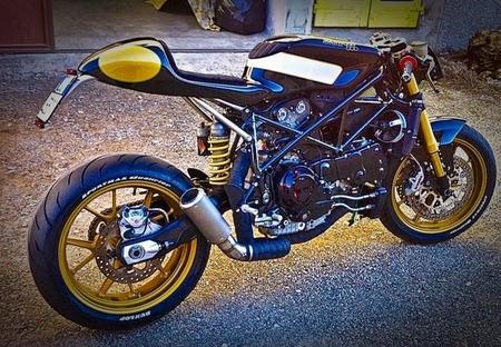Ducati 999 Pirate Edition