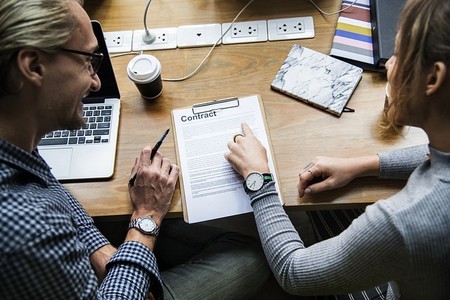 Las facturas vencidas e impagadas, una de las razones por las que las pymes no contratan más