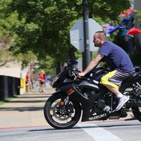 México alista reforma para frenar muertes en moto con licencia, seguridad y placas desde agencia 