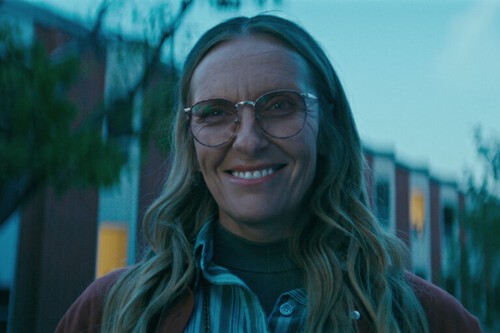 'Incontrolables' funciona al combinar el misterio con la crítica social y es un thriller recomendable en Netflix pero, para mí, va de más a menos