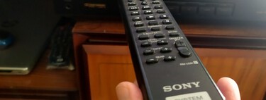 Cómo controlar un viejo (o nuevo) equipo de sonido usando el teléfono móvil como mando a distancia 