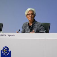 El BCE saca su 'bazooca' contra el coronavirus: 750.000 millones adicionales para manipular el mercado de deuda