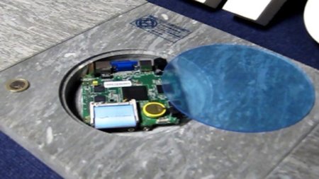 Vía Inteligente presenta un pavimento con WiFi, Bluetooth o RFID, ¡Cuidado no me pises Internet!