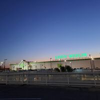 Un banco y un zapatero a la vez: así es el mueble de Leroy Merlin que da estilo a nuestro dormitorio o recibidor