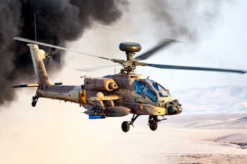 Israel contraataca drones do Irã com helicopteros | Imagens: Nehemia Gershuni-Aylho , Alexpl