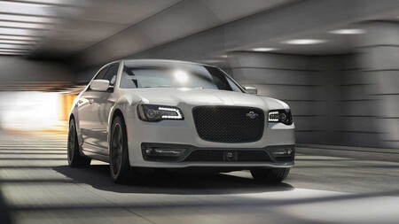 Chrysler 300c 2023 1