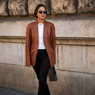 El marrón chocolate es el nuevo negro: cinco zapatillas marrones pura tendencia este otoño 2025