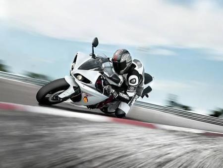 Yamaha YZF-R1
