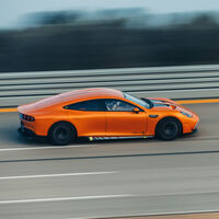 Solo hay un motivo para poner a rodar un coche eléctrico a 300 km/h sin descanso durante una semana. Y Mercedes lo ha descubierto