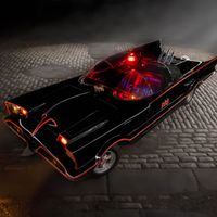 Por 223.000 euros, esta réplica del Batmóvil original que conducía Adam West puede ser tuya