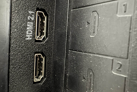 HDMI