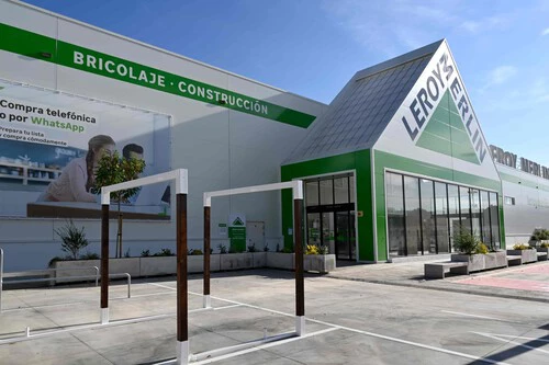 Fachada Dos Hermanas 02 1