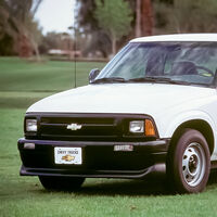 Hace 30 años Chevrolet fabricó 492 pickups eléctricas que iban a revolucionar el transporte con menos de 100 km de autonomía. Todas deberían estar destruidas pero un señor ha rescatado tres