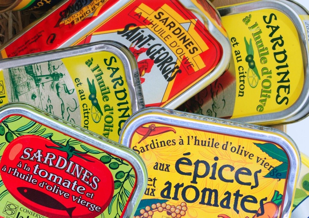 Primark hace un homenaje a las tiendas de ultramarinos de España con esta colección de cerámica inspirada en latas antiguas