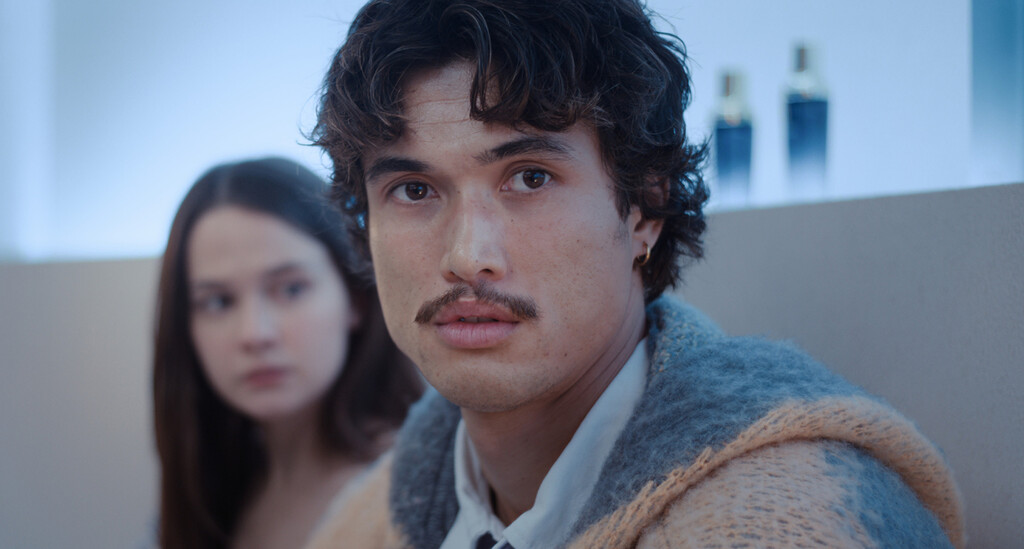 El final de la impecable temporada 2 de 'Bronca', explicado por uno de sus protagonistas: "Todo depende de nuestra percepción"