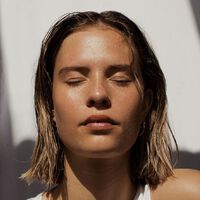 Milhões de pessoas estão injetando Ozempic e de repente há uma nova obsessão por skincare 