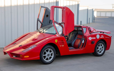 El Ferrari más feo jamás concebido es este Pontiac Fiero que quería ser un Enzo. Y ahora busca nuevo dueño