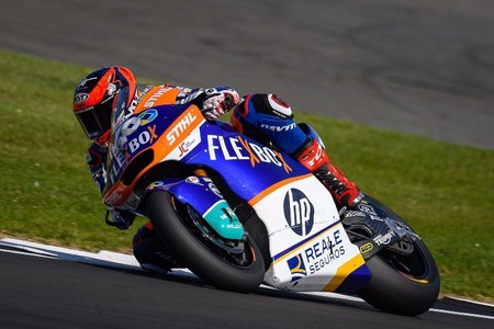 Augusto Fernández se lleva una polémica victoria en Misano tras un duelo con Fabio Di Giannantonio