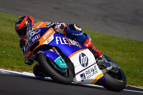 Augusto Fernández se lleva una polémica victoria en Misano tras un duelo con Fabio Di Giannantonio