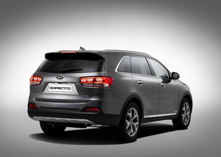 nueva-kia-sorento-2015_(3)-1.jpg