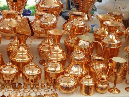 Este Pueblo Mágico cerca de Morelia es la capital del cobre: tiene un lago y puedes hacer deportes de aventura