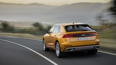 Audi Q8 2019 023