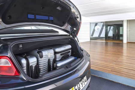 Opel Cabrio 2013, espacio en maletero