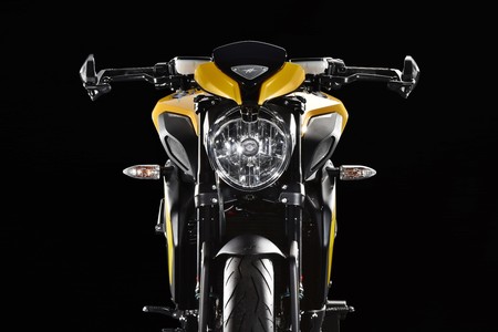 Sigue la reestructuración de MV Agusta, ahora confiando en Urban Motor Group su distribución en EE.UU.