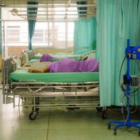 Invenção brasileira  genial e quase de graça vai revolucionar recuperação de pacientes em estado crítico nas UTIs  