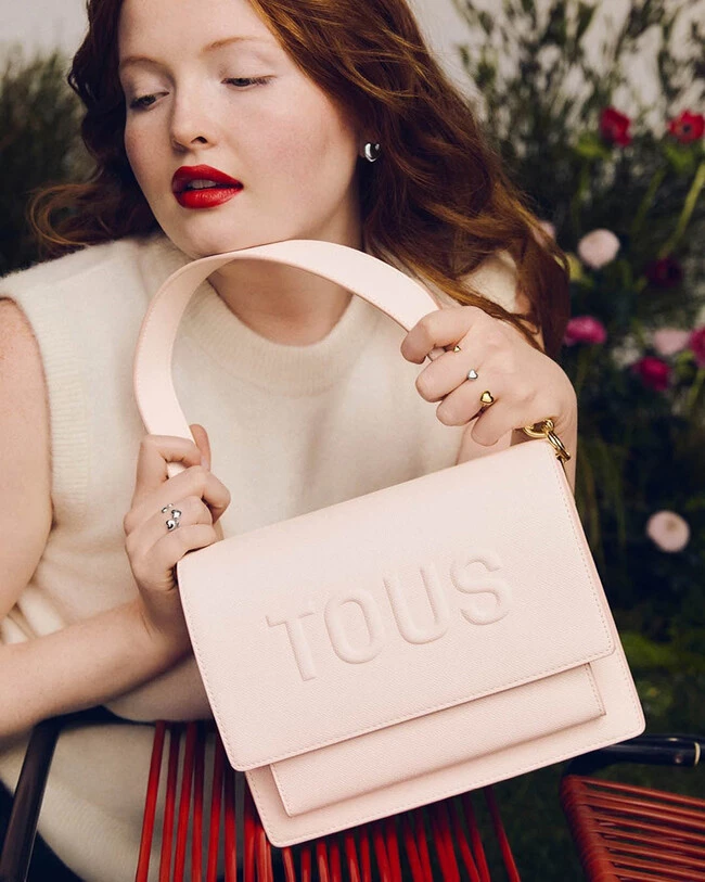 Tous