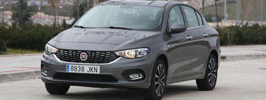 Fiat Tipo, al volante de un coche que posiblemente se hará con un hueco importante en el segmento C