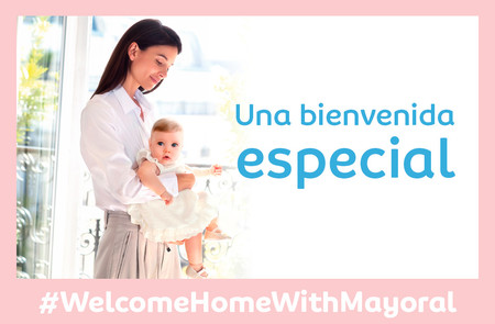 Mayoral regala un bolso de maternidad a los recién nacidos durante la crisis por el Covid-19