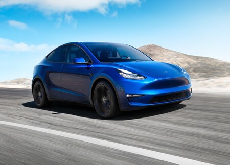 Tesla Model Y 2021 1600 01