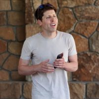 Se filtran los planes de OpenAI y hay una sorpresa: al final sí que quieren plantar cara al iPhone