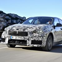 El BMW Serie 1 2020 da un último paseo previo a su estreno y confirma algunos datos técnicos
