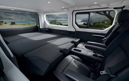 Renault Trafic Escapade 2025