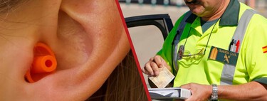 La trampa de llevar tapones para los oídos en moto. Técnicamente es legal, pero la Guardia Civil te puede multar si quiere 