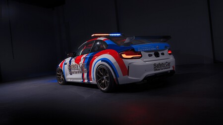 BMW M2 CS Racing Safety Car