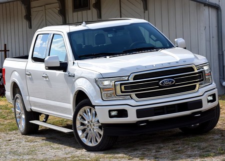 La despedida del V8 se acerca, Ford reduce la producción de los V8 para las F-Series por demanda baja