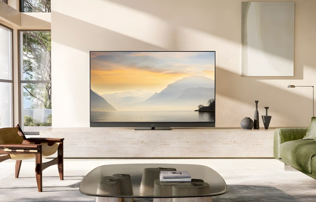 Panasonic presenta sus nuevas teles OLED con un cambio drástico. Llegan con un Fire TV incorporado y Alexa 