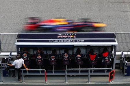 La FIA recula y no impondrá la restricción total de radio en Singapur