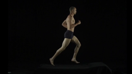 La técnica de carrera perfecta en slow motion